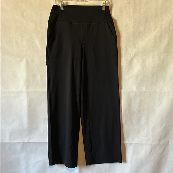 CRZ YOGA Large (12) Black Track Pants with Relaxed Fit NWT  wide leg (M2) - Picture 1 of 4